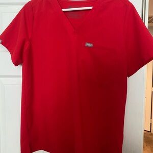 FIGS scrub top pop Red M